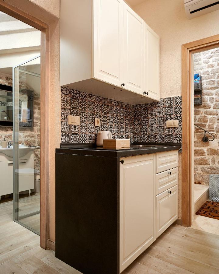 Rustic Apartments Sv Frane In The Old Town Šibenik Eksteriør billede