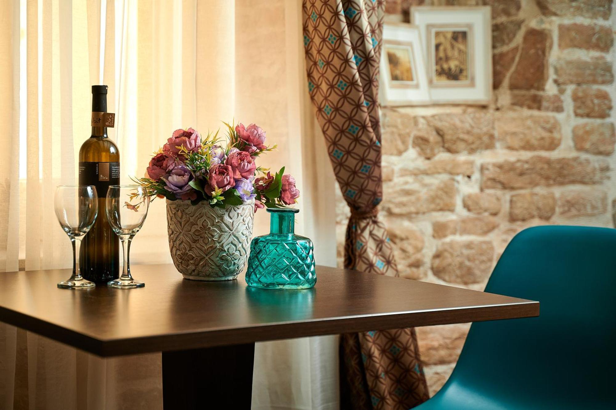 Rustic Apartments Sv Frane In The Old Town Šibenik Eksteriør billede