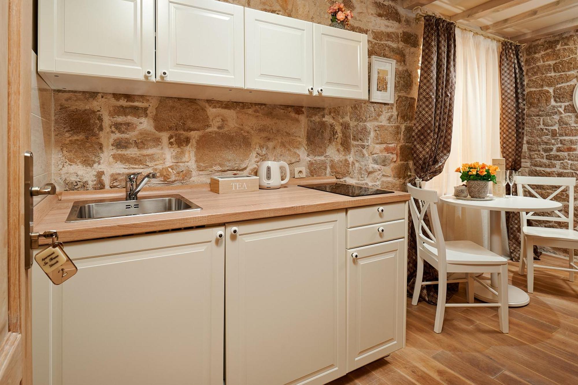 Rustic Apartments Sv Frane In The Old Town Šibenik Eksteriør billede